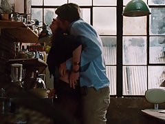 Jenni Lee y Kortney Kane se ocupan de una polla