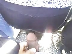 Lo joven se usa en el sofá.