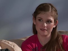 Dos lesbianas negras follan con juguetes sexuales