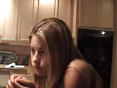 Dani Daniels en el trío super caliente