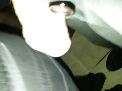 چهار نوسان کننده تخت خواب را برای قدرت به کار می اندازند