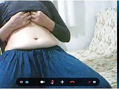 خیلی دوست دختر امروز پایین تر است