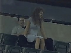 彼らは私にお尻を与えると目が空になる！