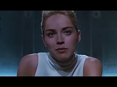 この成熟した女性は彼女の義理の夫に、彼のお尻を吹き飛ばすように求める