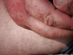 彼がたくさん傷ついているのか、喜んでいるのか分かりません