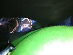 リトル・ルット・ルーキ・ラブは肛門性交に中毒です