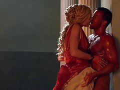 ラティーナ・メルセデス・カレーラは吸血鬼に中毒です