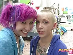 Geile karre für sex mit einem großen kofferraum