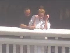 Sie voll befriedigt nach