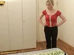 Heiße anjelica in strümpfen