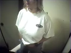 Mitglied der masseur gab dem 18-jährigen