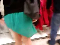 Glatze kerl und seinen schwanz auf die beiden damen