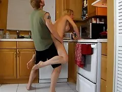 Sexy freundin mit feuchten schlitz
