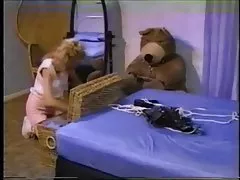 Ein wichtiger gast dillion harper teilen sich mit mann und frau