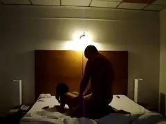 Sex im büro unterstützt moral!