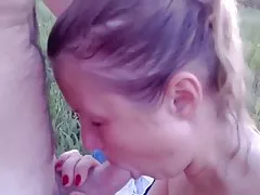 Milf saugt und gefickt von