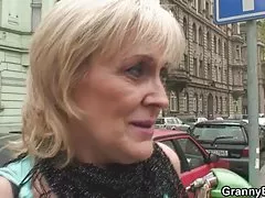 Interracial sex mit einer schlanken chinesin